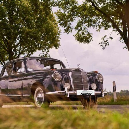Mercedes-Benz-Oldtimer-Hochzeitsauto