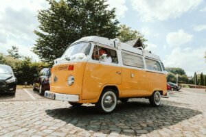 VW Bus T2 Bulli Hochzeitsauto Oldtimer Oldtimerzentrale